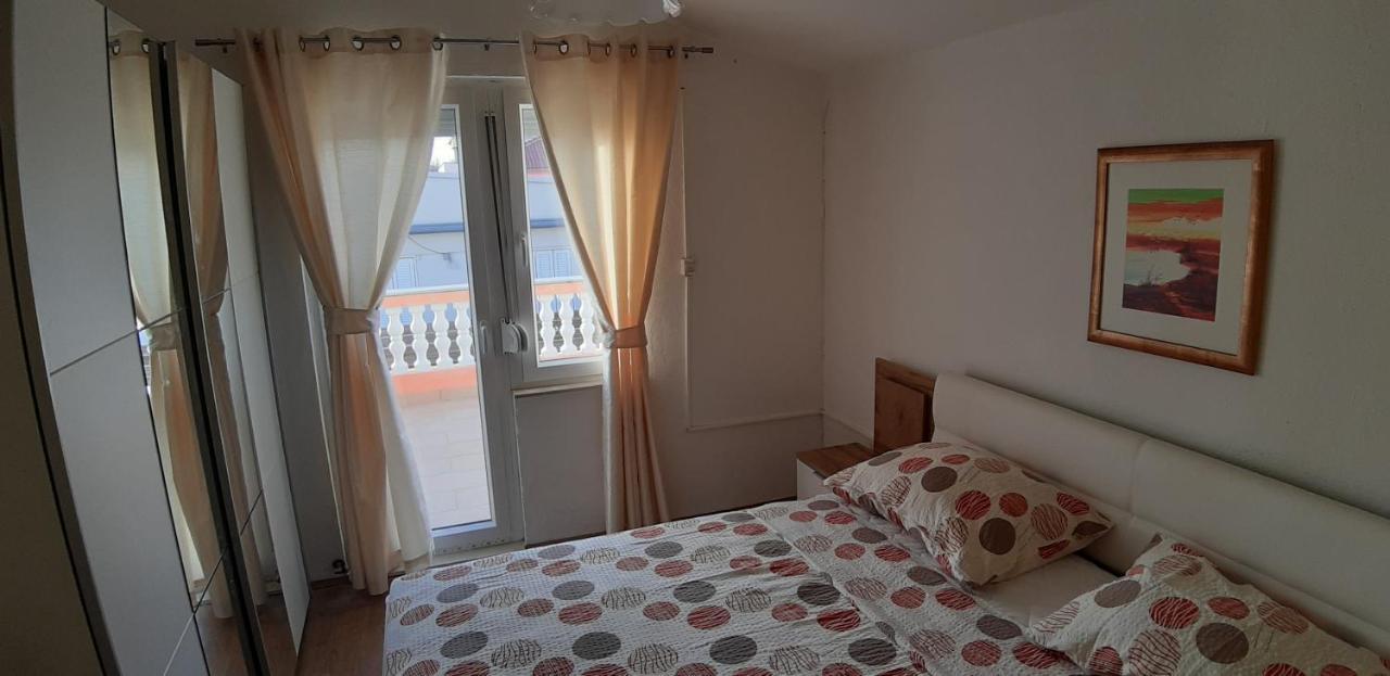 Apartman Jopa Pag Town Buitenkant foto
